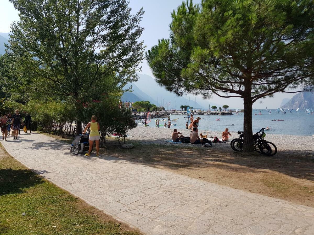 Torbole Lake Front Torbole Sul Garda Zewnętrze zdjęcie